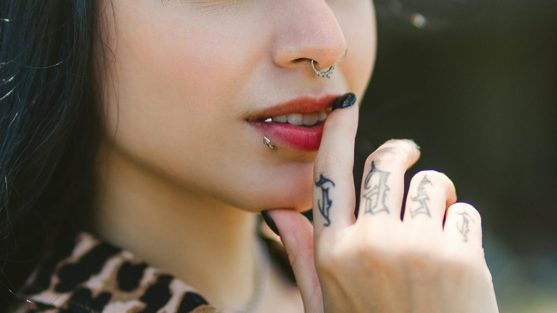 All About Labret Piercing Style, Pain, and Aftercare